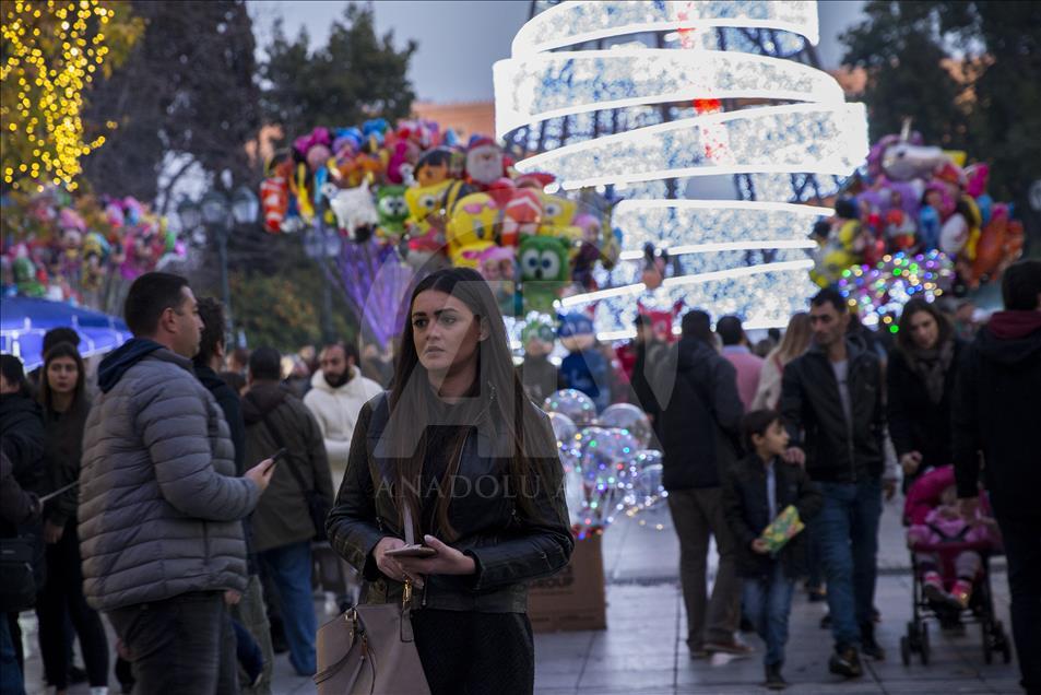 Les préparatifs du Nouvel an le 24 décembre 2018 à Athènes, en Grèce. Anadolu Ajansı