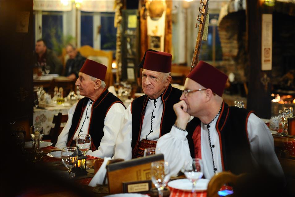بأيدي بوسنية.. تشدو الموسيقى العثمانية