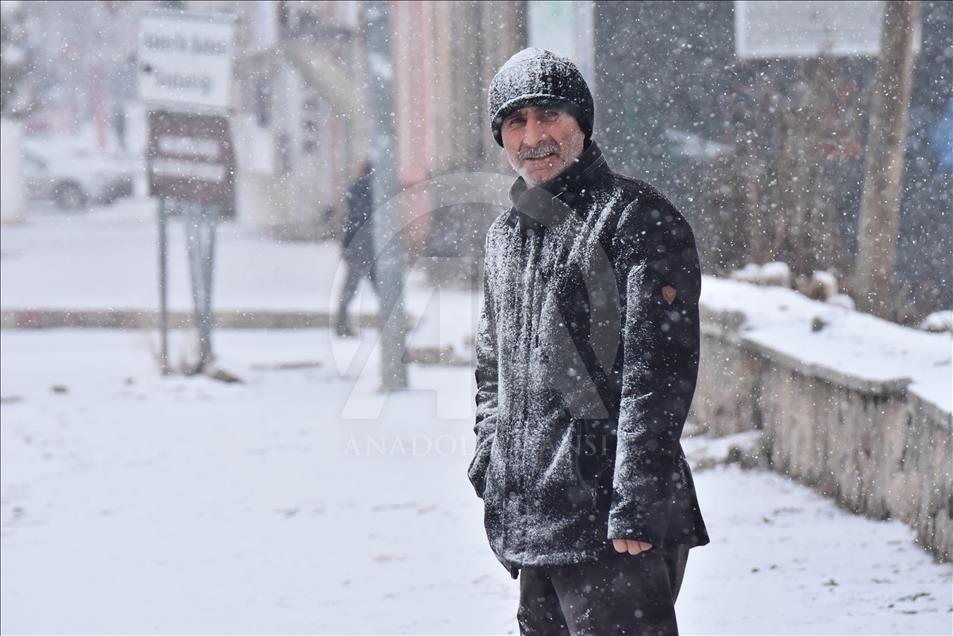 Kars'ta kar yağışı