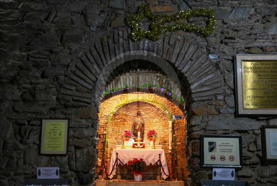 Meryem Ana Evi'nde Noel ayini