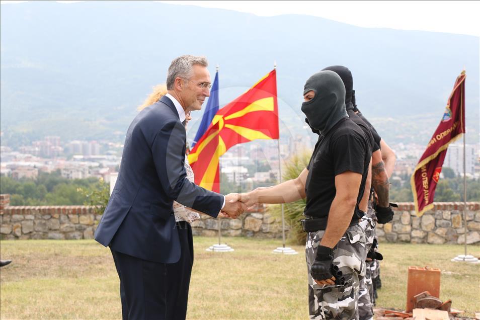 Столтенберг: „Подготвени сме да ја примиме Македонија како 30. членка на НАТО“