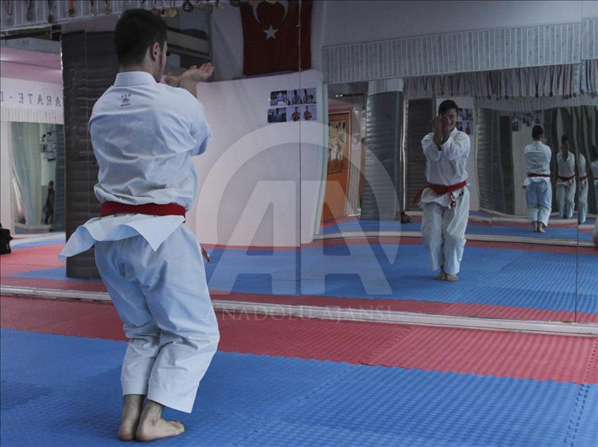 "Türkiye'nin Yıldızları": Enes Özdemir