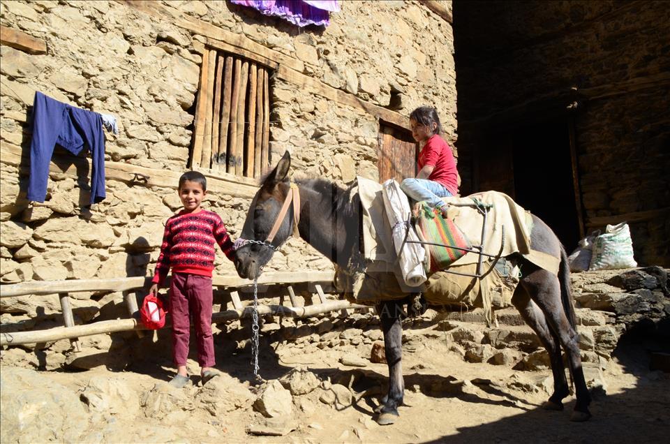 Dağlarında artık silah değil, deklanşör sesi var