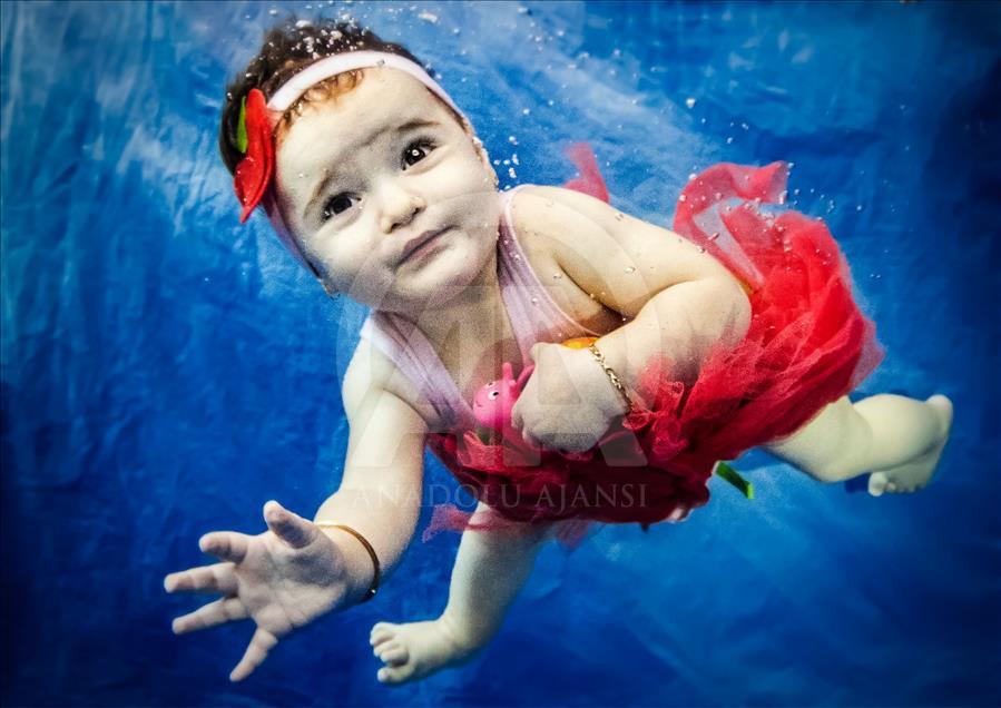 Treneri poručuju: Plivanje unapređuje razvoj beba i djece