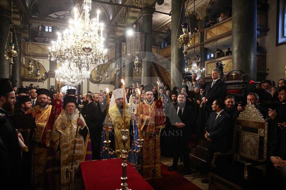 Iglesia ortodoxa ucraniana obtiene estatus de 'autocefalia'
