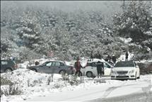 Yurt genelinde kar yağışı etkili oluyor 