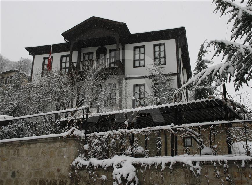 Beypazarı'nda kar güzelliği