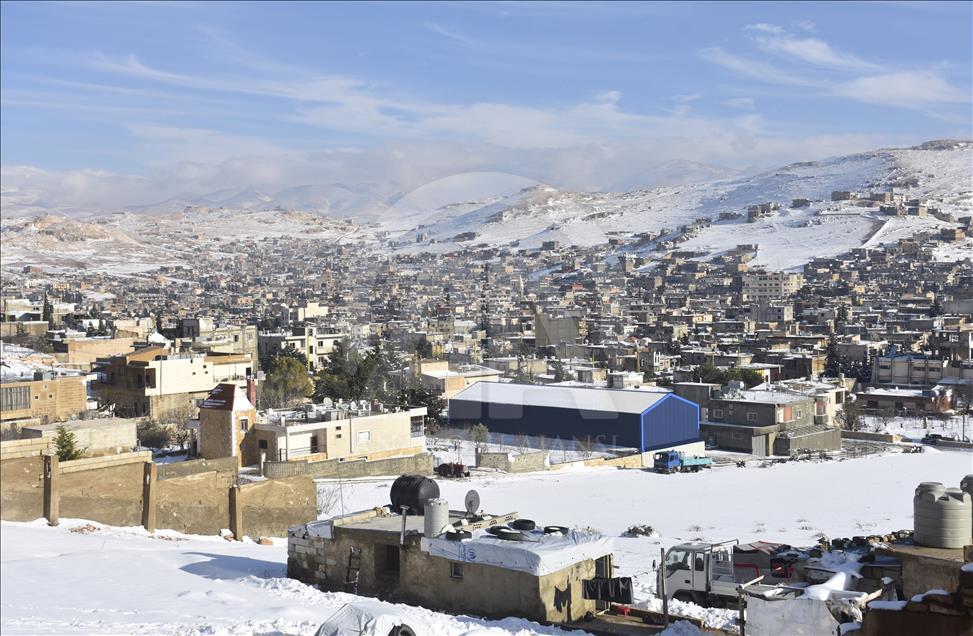 Arsal'da 60 bin Suriyeli mülteci hayatta kalma mücadelesi veriyor