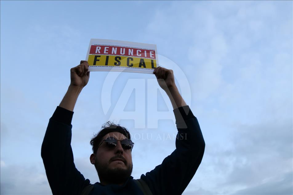 Kolombiya'da Başsavcı Martinez'in istifası için protesto
