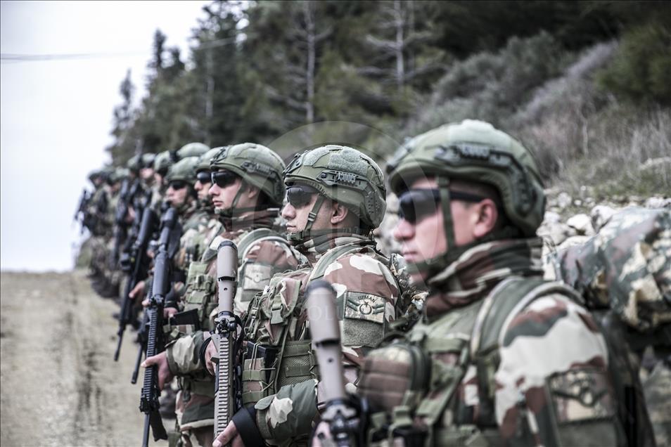 TSK'den İdlib sınırında eğitim faaliyeti