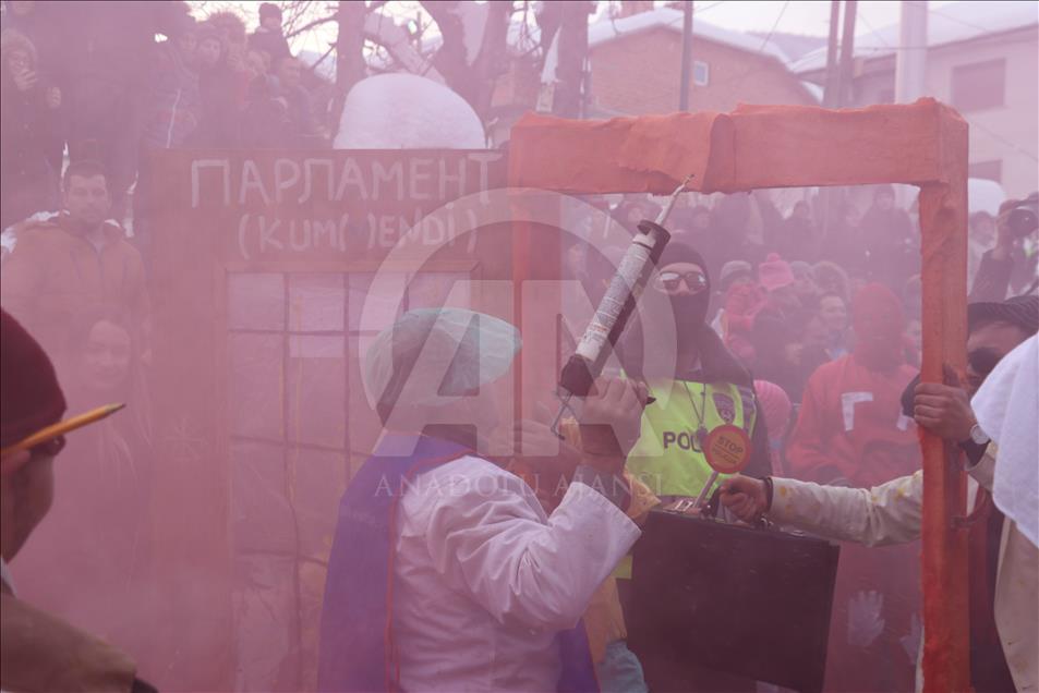 Се дефиле на различни маски отворен традиционалниот „Вевчански карневал“