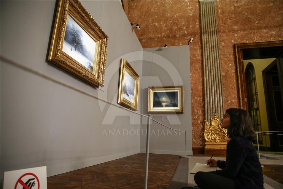 Çocukların Ayvazovski tablolarına karşı resim keyfi