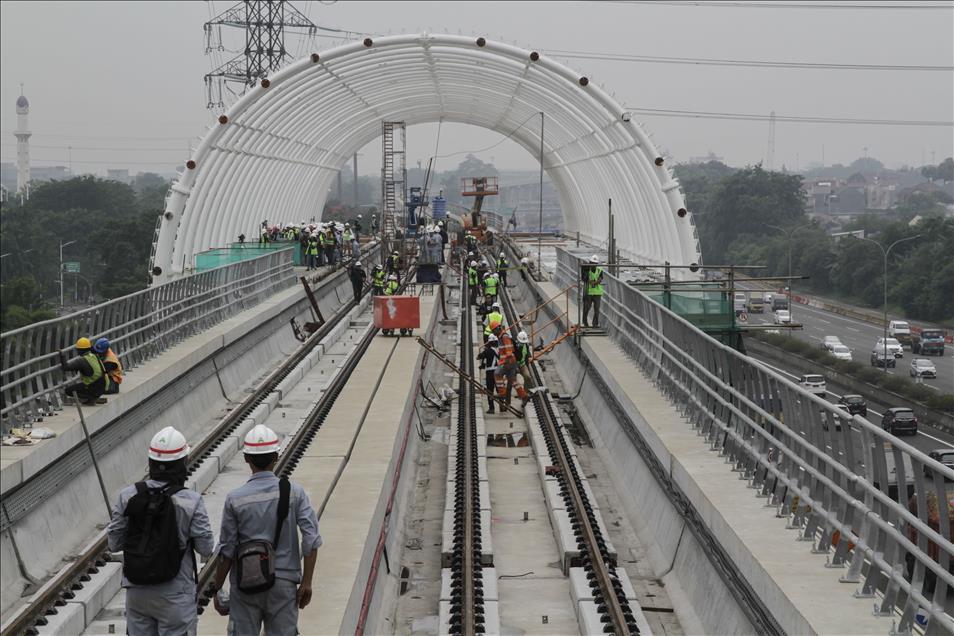 Proyek pembangunan LRT Jabodebek
