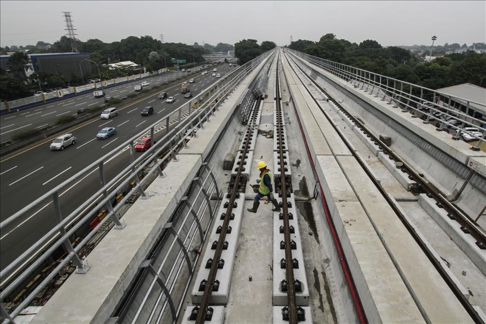 Proyek Pembangunan LRT Jabodebek - Anadolu Ajansı