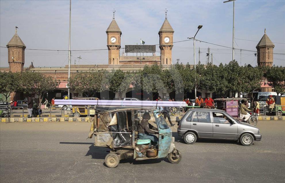 Comida callejera en Lahore, una de las ciudades más pobladas de Pakistán