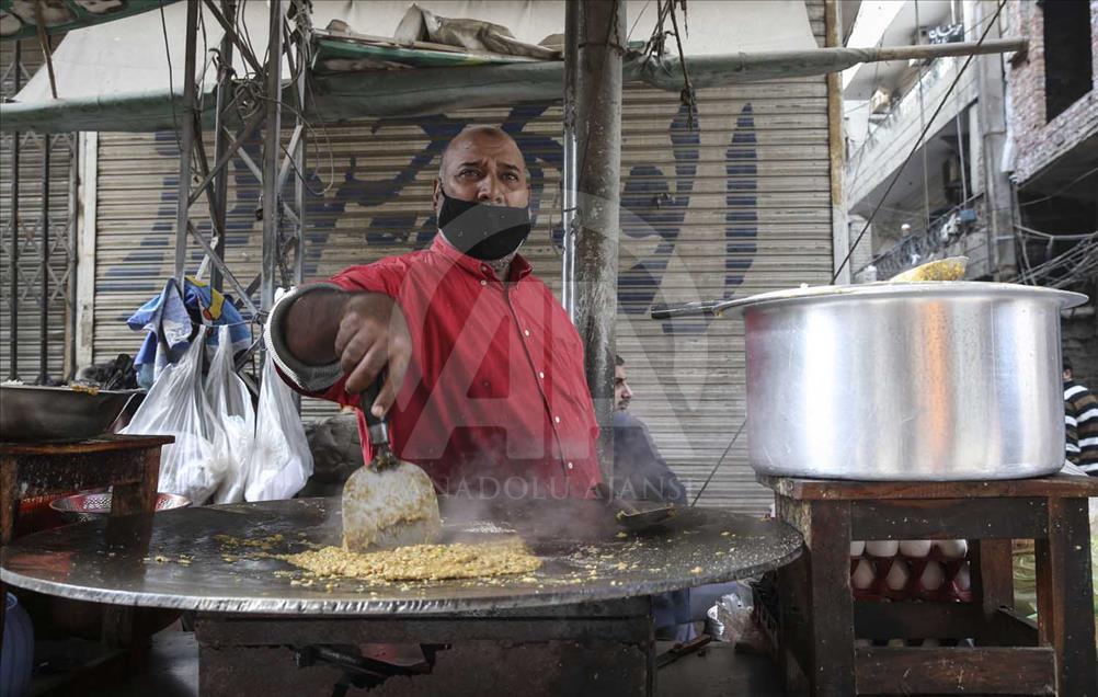 Comida callejera en Lahore, una de las ciudades más pobladas de Pakistán