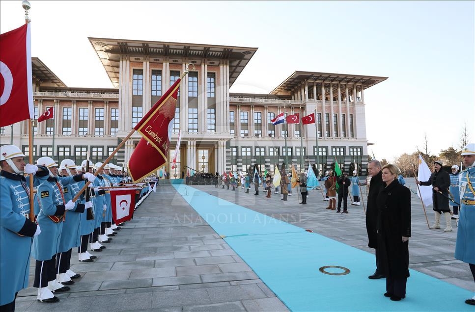 مراسم استقبال رسمی اردوغان از رئیس جمهور کرواسی 
