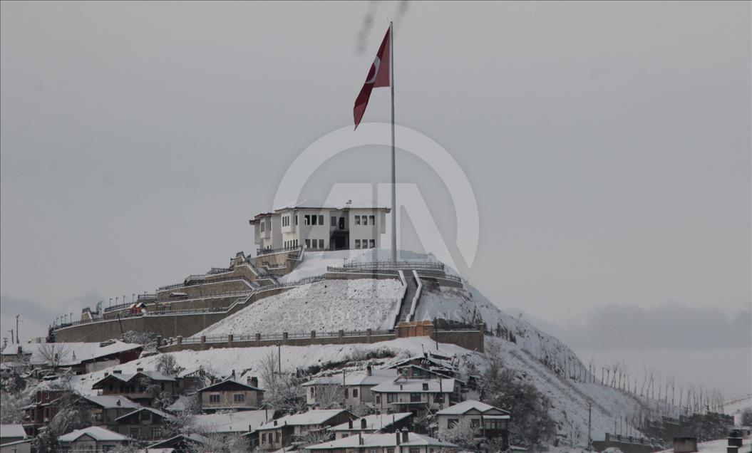 Beypazarı konaklarında kar manzarası