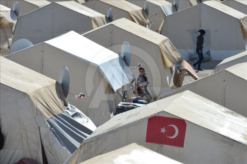 ستایش سوری‌ها از رفتار انسان‌ دوستانه ترکیه