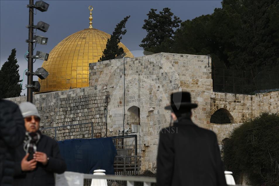 Reconstrucción del Muro de las Lamentaciones en Jerusalén