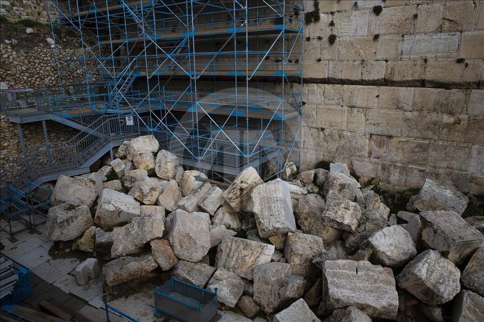 Reconstrucción del Muro de las Lamentaciones en Jerusalén