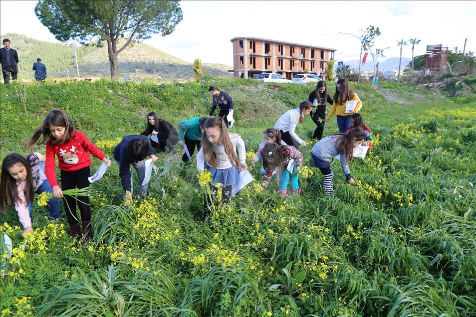 Türkiye'de kar Antalya'da bahar