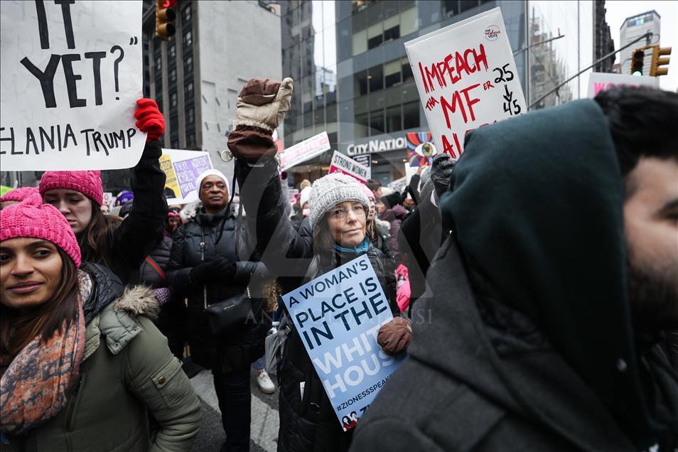 New York'ta kadın yürüyüşü