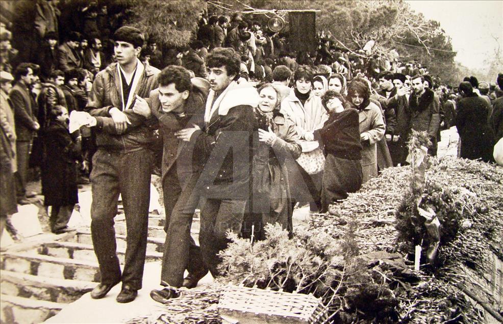 Azerbaycan'ın bağımsızlığının dönüm noktası "Kanlı Ocak"