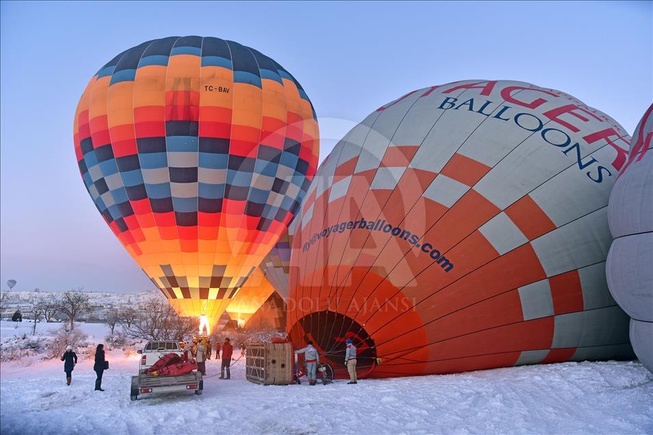 Kapadokya'da eksi 15 derecede balon keyfi