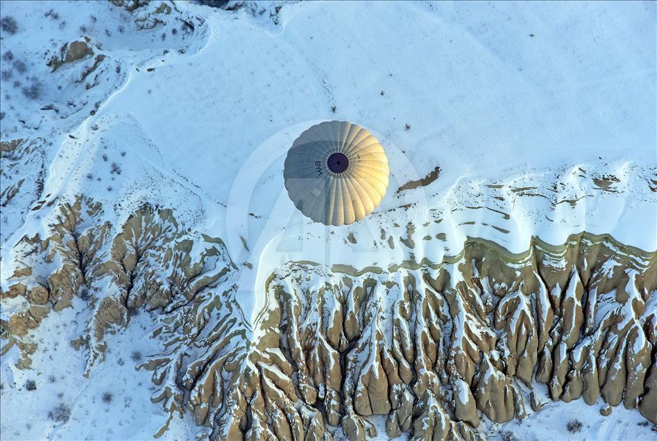 Kapadokya'da eksi 15 derecede balon keyfi