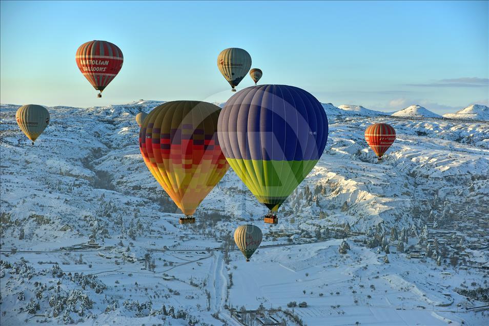 Kapadokya'da eksi 15 derecede balon keyfi