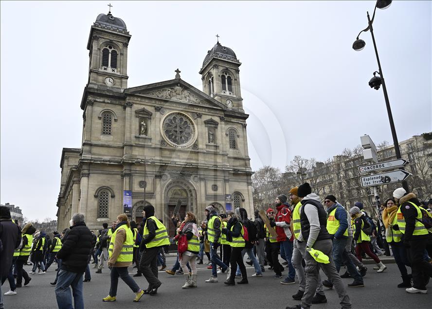 Yellow vest demonstration in Paris