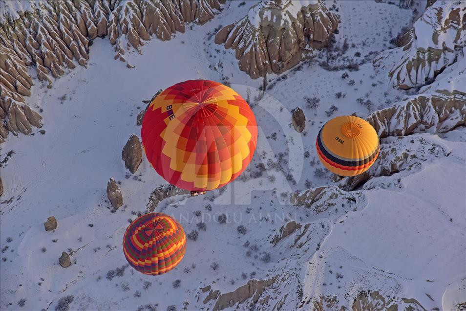 Kapadokya'da eksi 15 derecede balon keyfi
