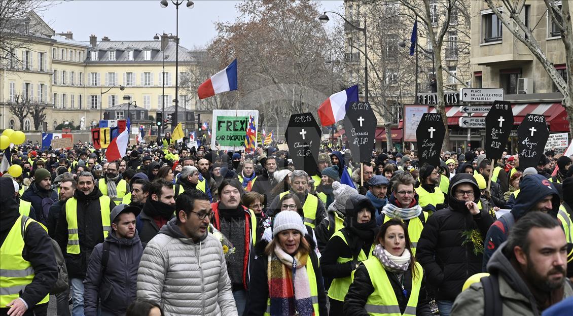 Yellow vest demonstration in Paris