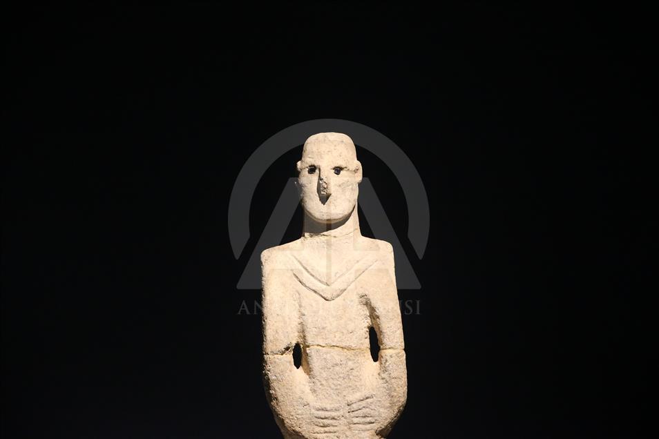 Gobekli Tepe artifacts at Sanliurfa museum complex