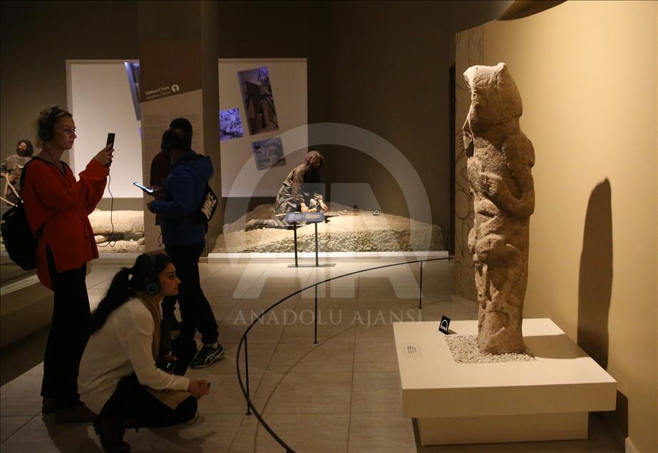 Gobekli Tepe artifacts at Sanliurfa museum complex