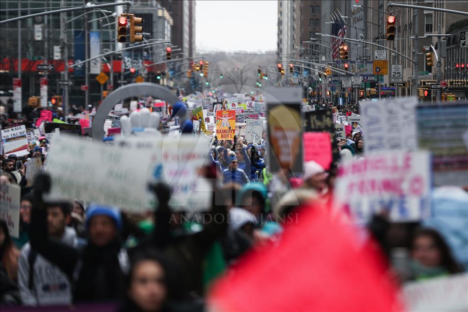 New York'ta kadın yürüyüşü