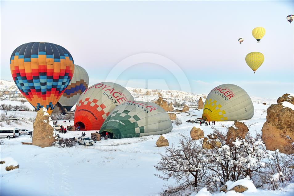 Kapadokya'da eksi 15 derecede balon keyfi