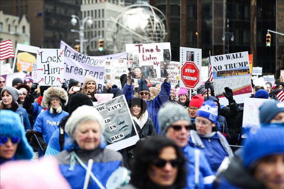 New York'ta kadın yürüyüşü