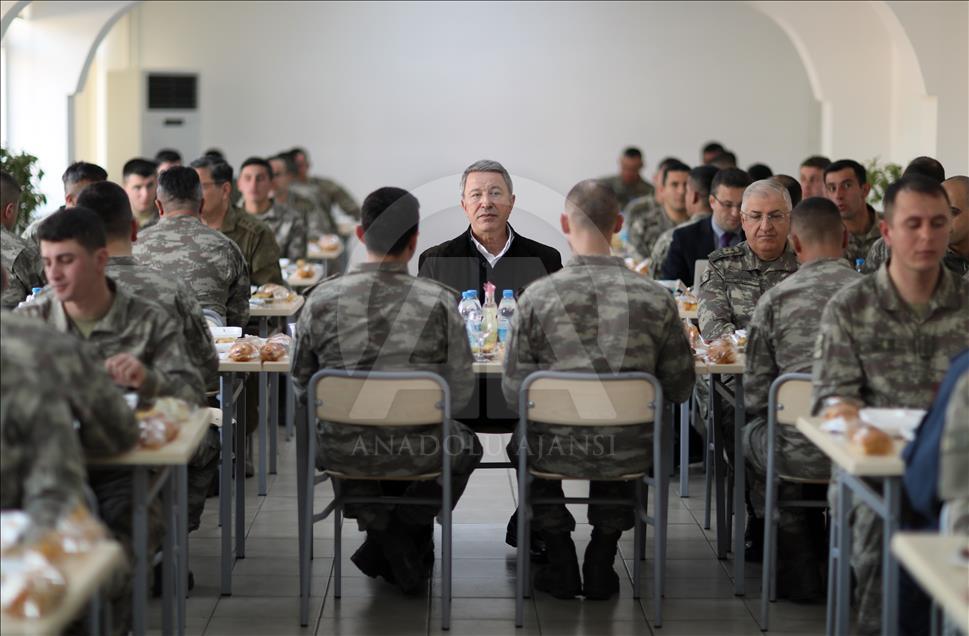 Milli Savunma Bakanı Akar Hatay'da