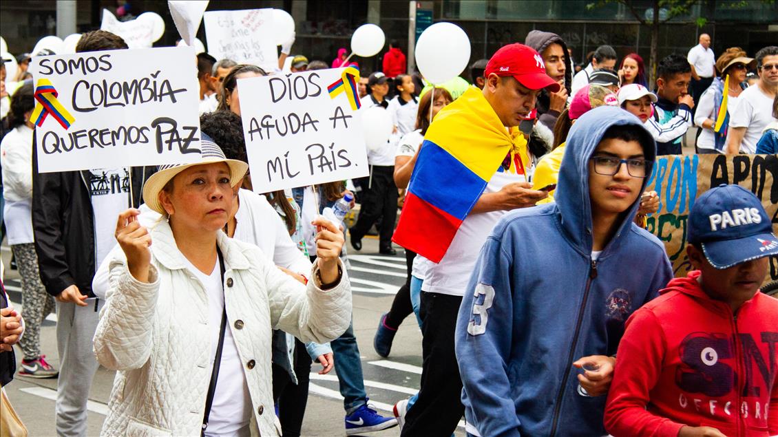 Colombians march against terrorism in Bogota