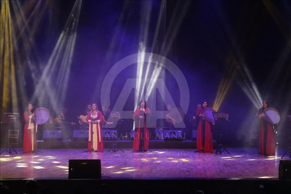 "Reng-i Hakkari" Konya'da sahne aldı