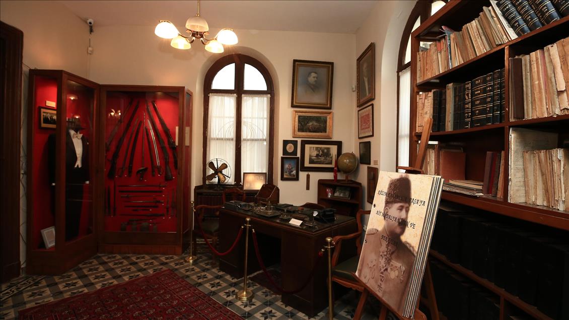 "Yetimlerin babası Kazım Karabekir Paşa"