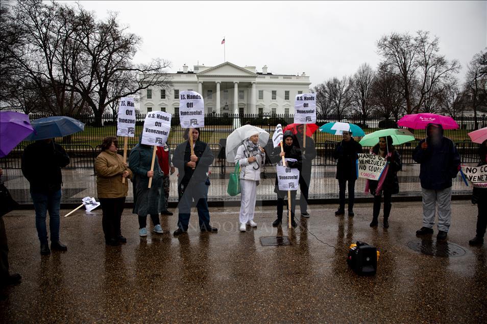 Protest in front of White House