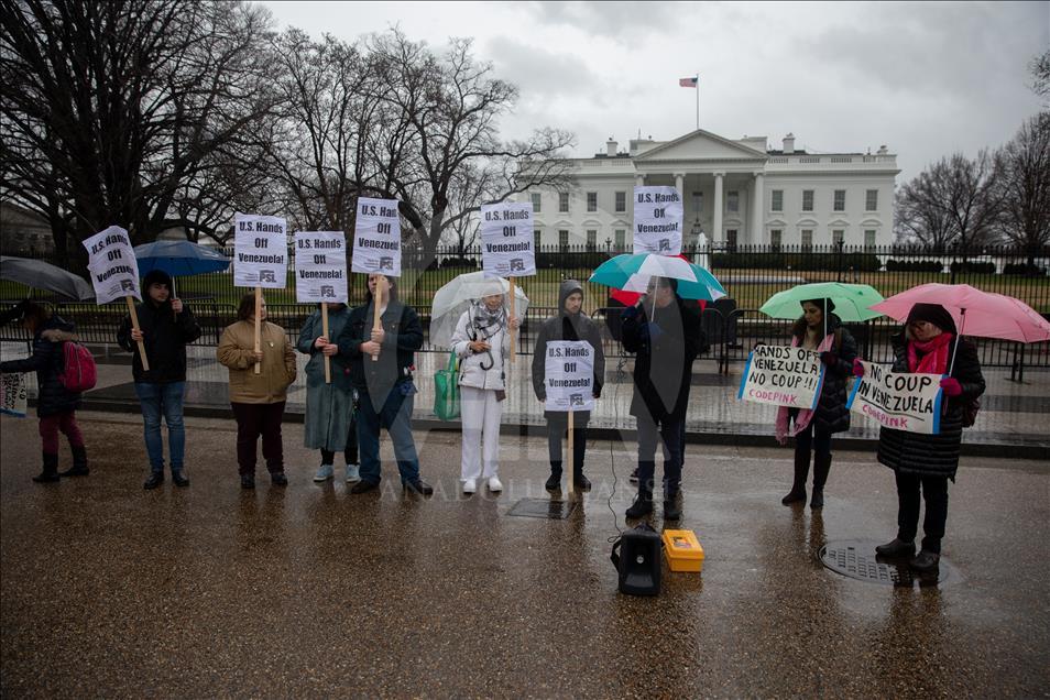 Protest in front of White House