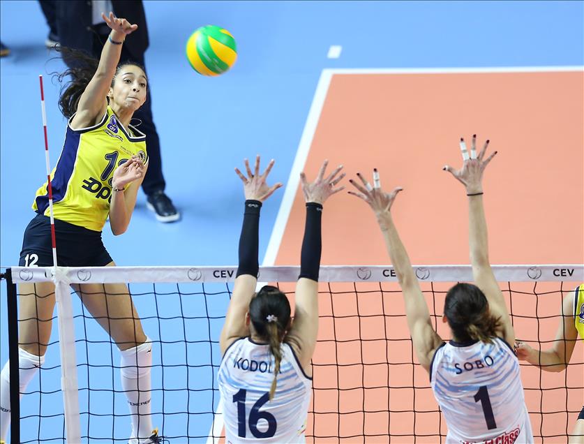 Fenerbahçe Opet - CSM Bükreş