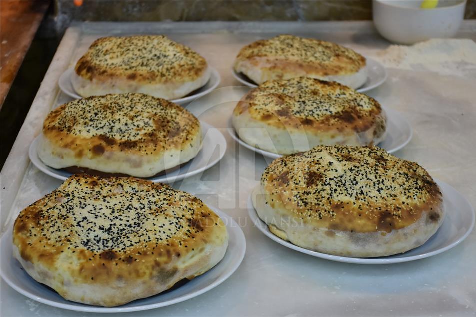 Gastronomi kentinin yeni lezzeti: Kiremitte lavaş kebabı