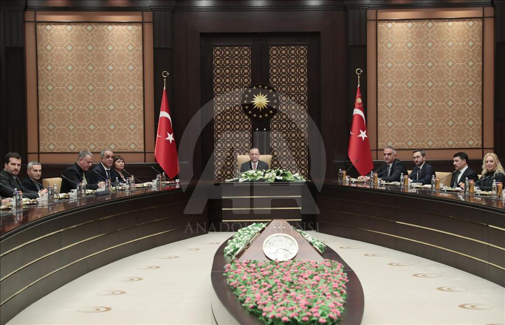 Cumhurbaşkanı Erdoğan, sinema sektörü temsilcilerini kabul etti