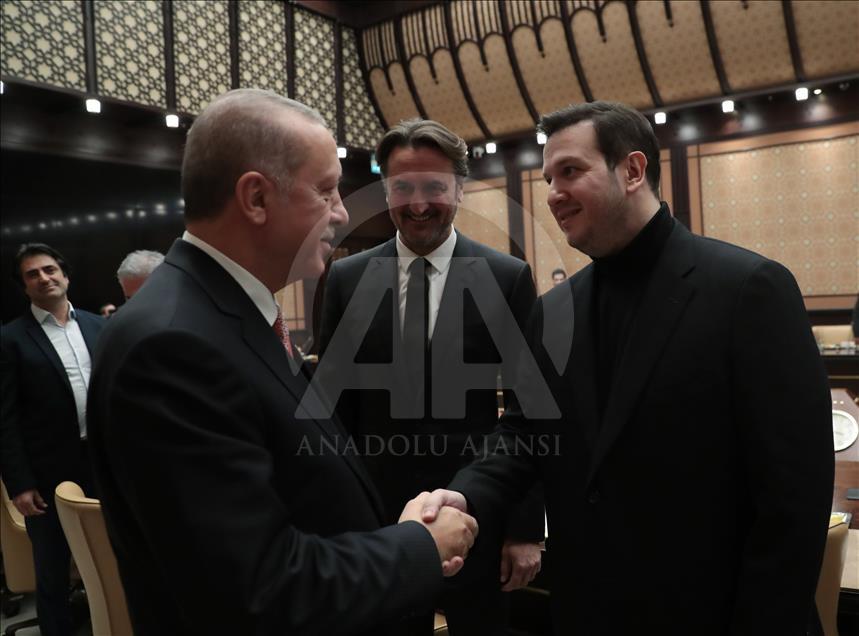 Cumhurbaşkanı Erdoğan, sinema sektörü temsilcilerini kabul etti
