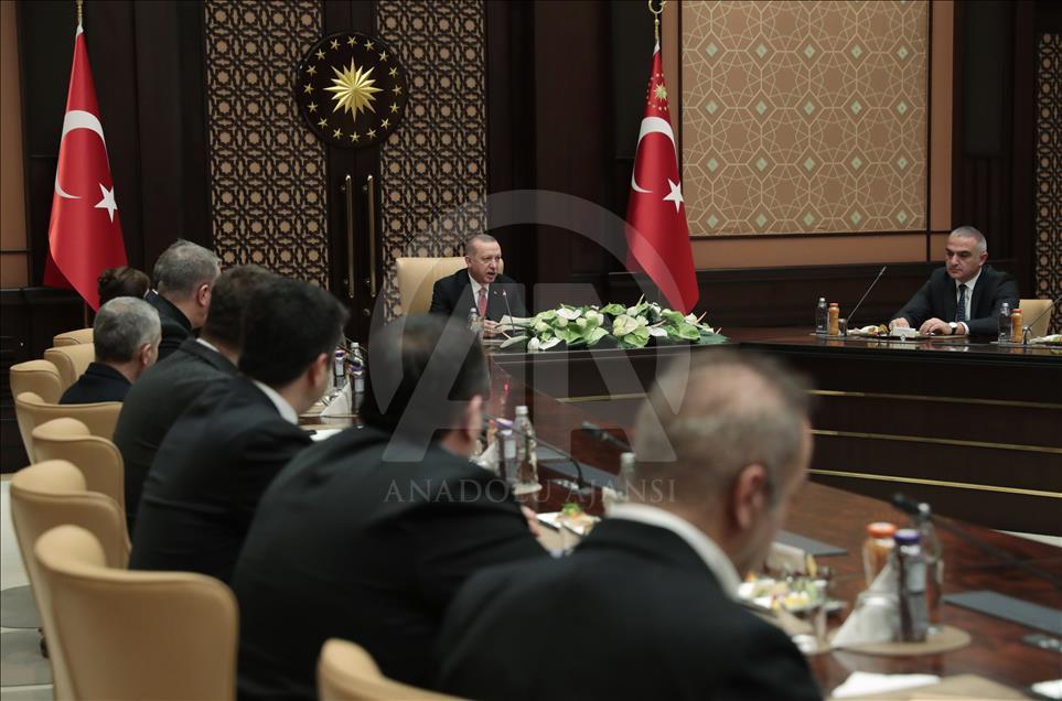 Cumhurbaşkanı Erdoğan, sinema sektörü temsilcilerini kabul etti